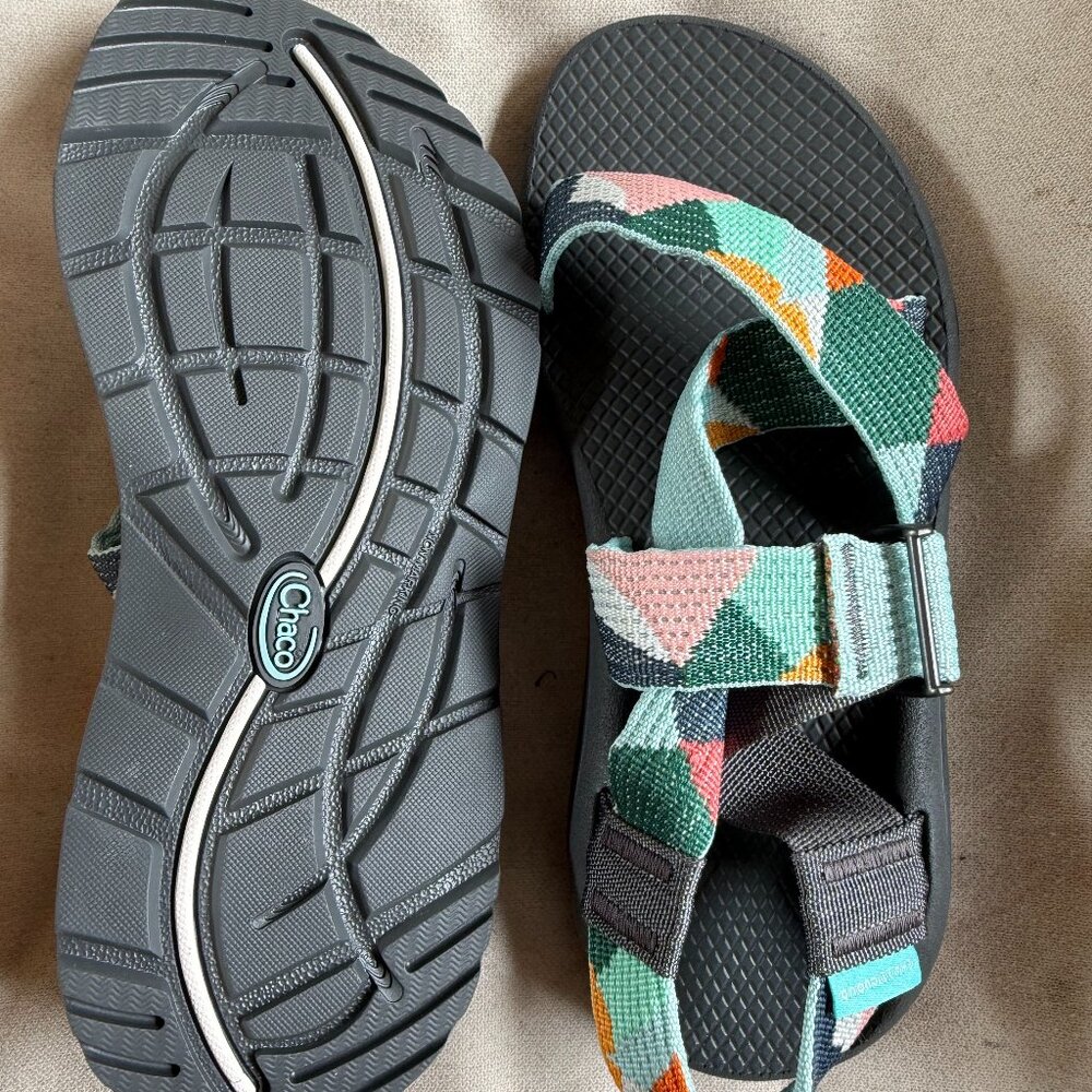 New in Box, Chaco Women's Mega Z/Cloud Sandal, Kaleido Katydid, Size 7